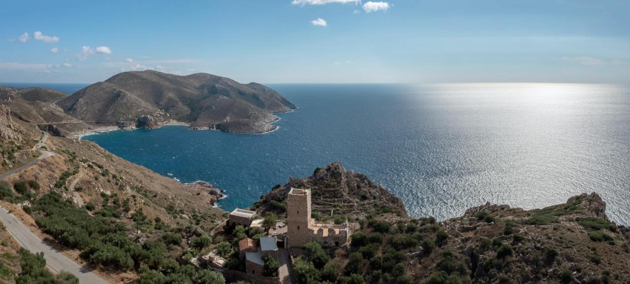 Tainaron Blue Retreat 4*